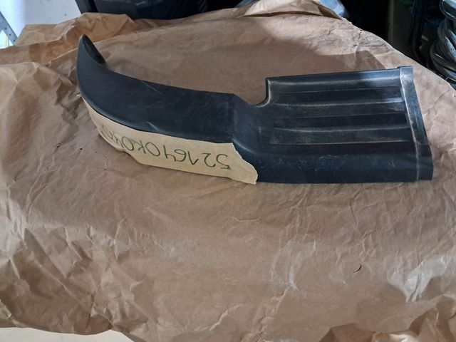 Moldura trasera Toyota Hilux