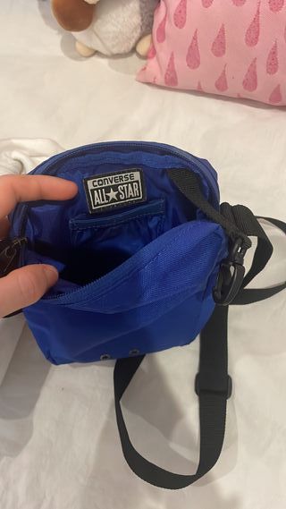 bandolera converse
