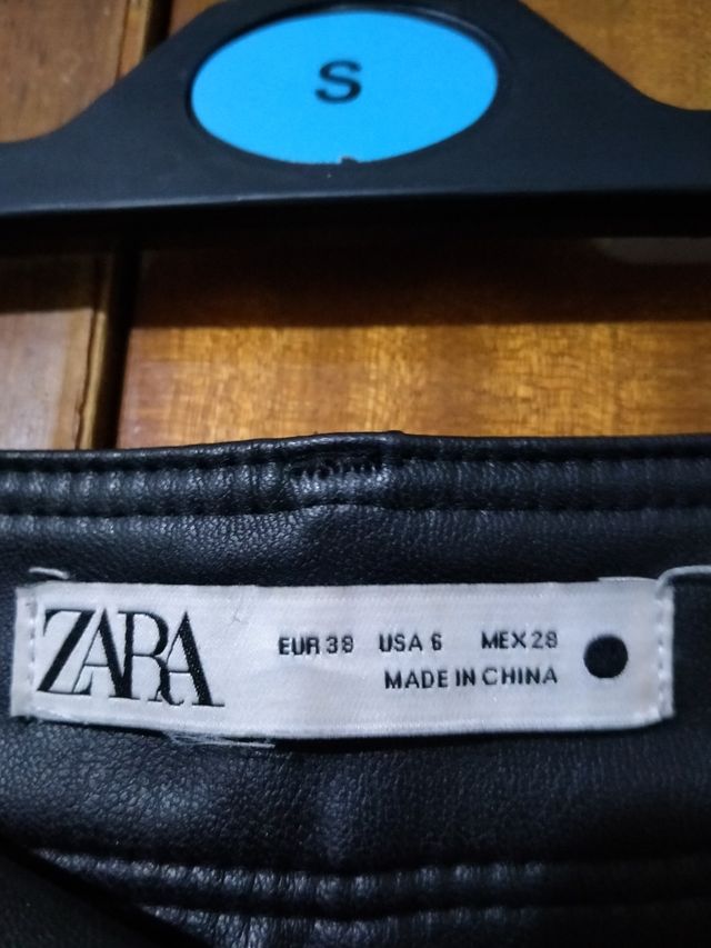 Pantalones de Zara de mujer