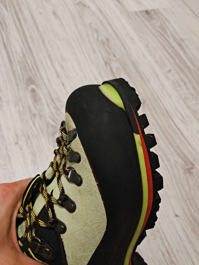 Botas La Sportiva Nepal Evo 40 alpinismo