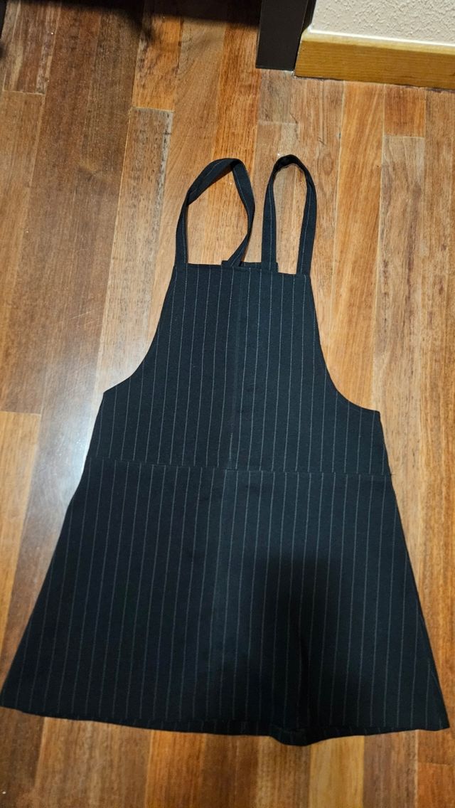 Peto negro con rallas