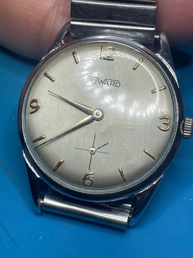 Reloj Duward