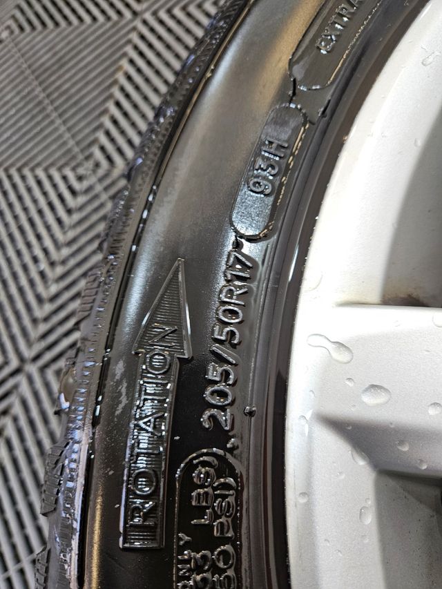 4 Llantas originales de 17 pulgadas Volskwagen