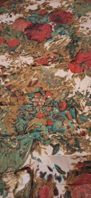 Cortina + plaid/colcha estampado floral