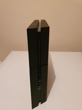 PLAYSTATION 4 1Tb