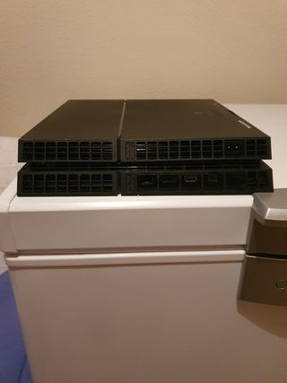 PLAYSTATION 4 1Tb