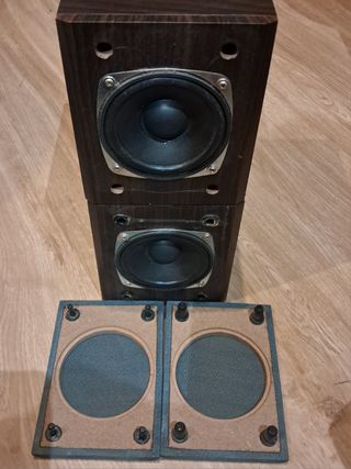Altavoces de madera