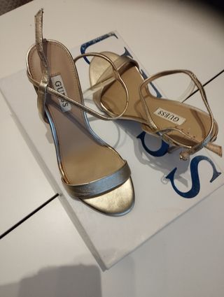 Sandalias con tacón Guess n°37