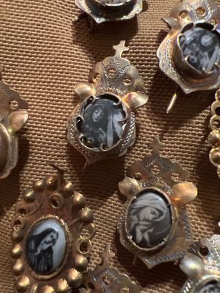 Insignias religiosas años 50