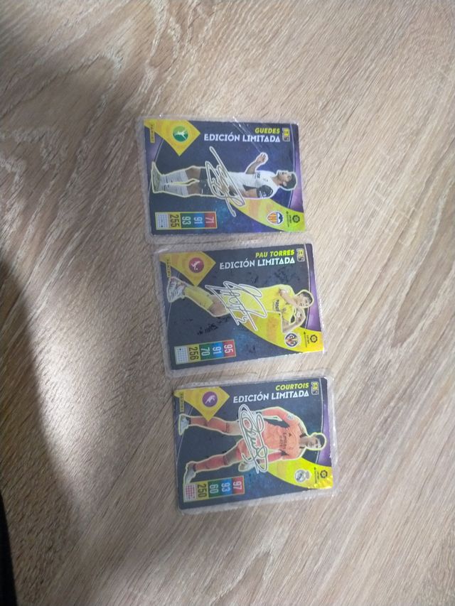 Cartas edición limitada firmadas
