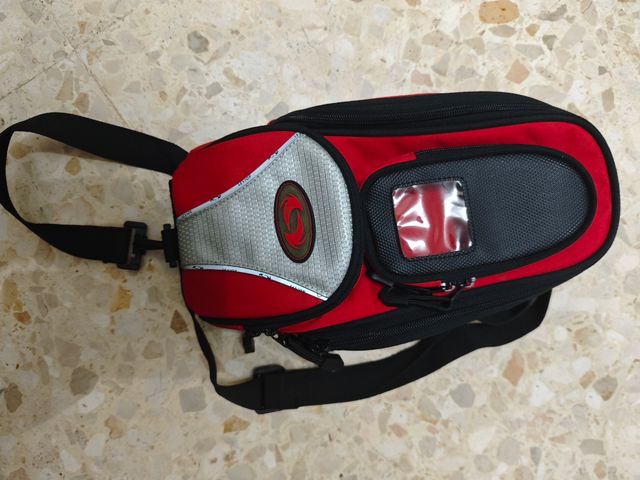 Mochila para tanque de moto