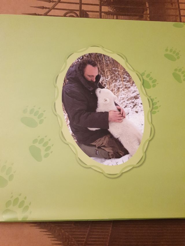 Knut. La storia del piccolo orso polare che ha tenuto il mondo con il fiato sospeso