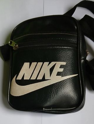Riñonera Nike 