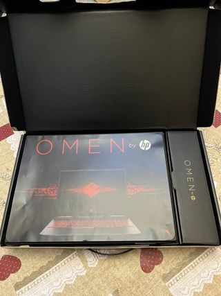 Portatil Gaming HP OMEN 15 1TB 15.6FHD Nuevo 