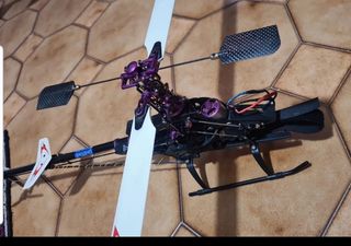 Elicottero + pezzi di ricambio