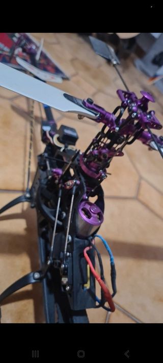 Elicottero + pezzi di ricambio