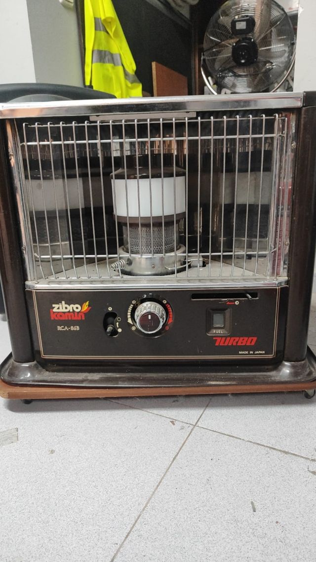 Estufa de queroseno o parafina..