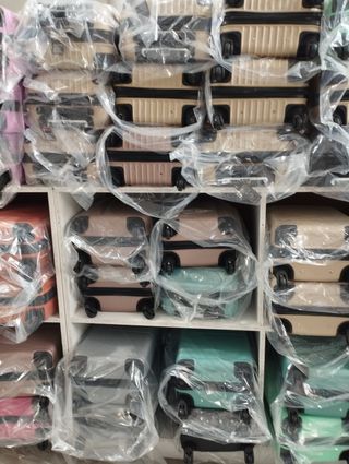 Maletas de viaje varios colores