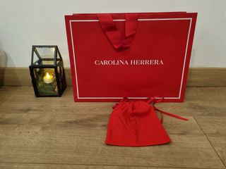 Saco de tela y bolsa Carolina Herrera