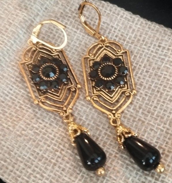 Belle epoque black earrings