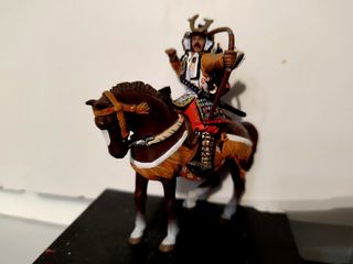 Figuras de plomo.