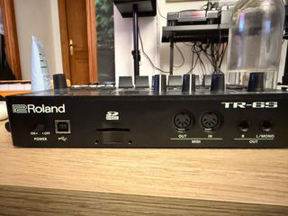 Caja de ritmos Roland TR6S