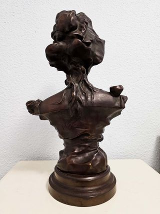 FIGURA DE BRONCE "DAMA VIEJO PARÍS" (PABLO RIGUAL)