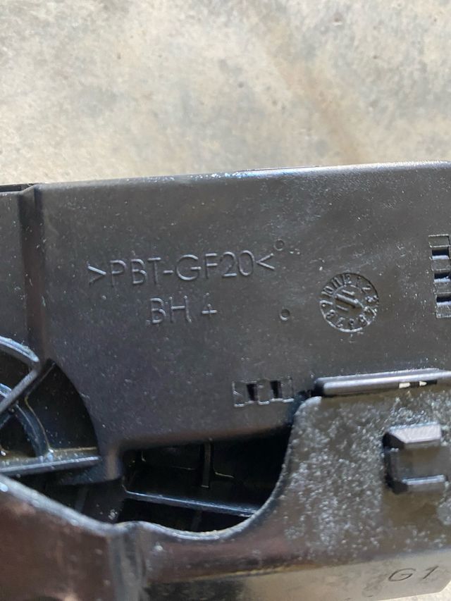 Cerradura maletero porton bmw e87/e81