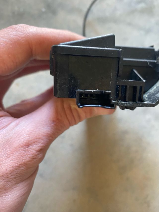 Cerradura maletero porton bmw e87/e81