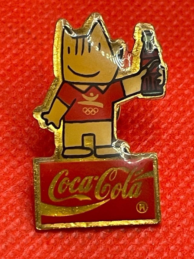 Spilla per animali domestici Cobi Barcelona 92 Coca Cola