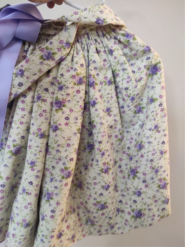 Alquilo traje fallera niña