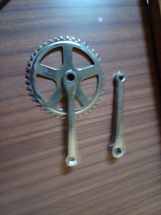 Guarnitura 42 denti a chiavella