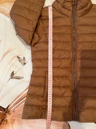 Cazadora acolchada camel. Only. XS.