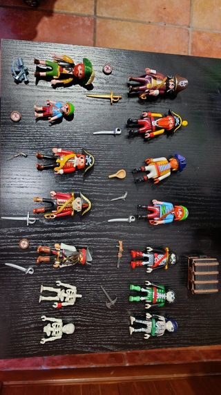 DOS BARCOS PLAYMOBIL