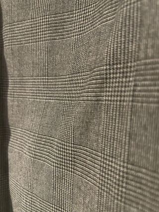 Traje BENETTON talla 46 de cuadros