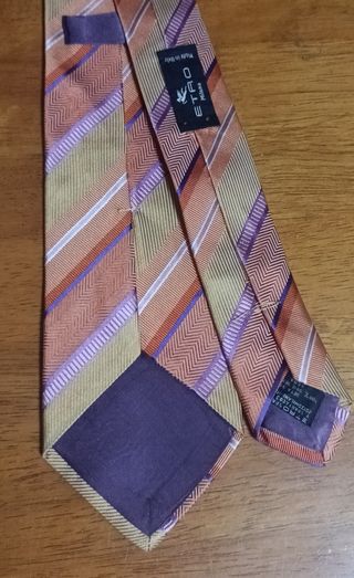 Corbata marca ETRO Milano,100% seda