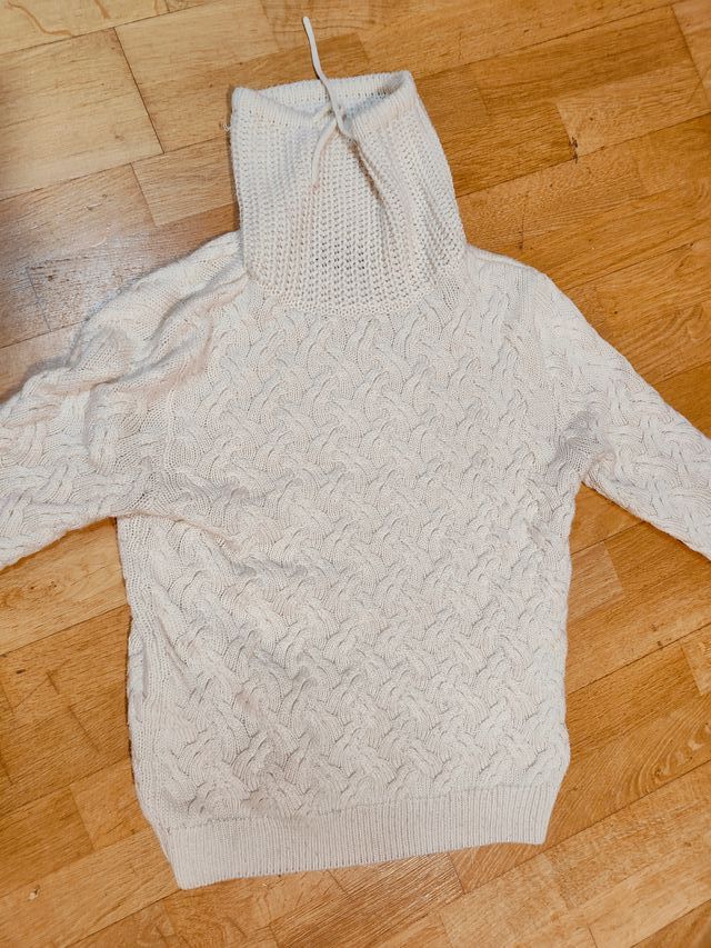 Jersey gordo Pull and Bear