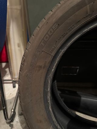UNA bridgestone 205/55R16 91v