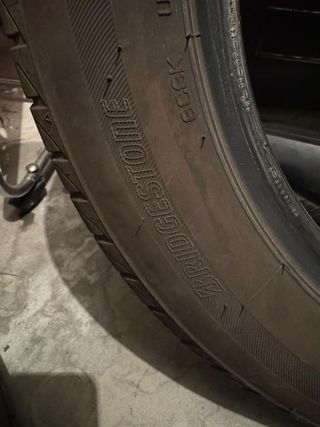 UNA bridgestone 205/55R16 91v