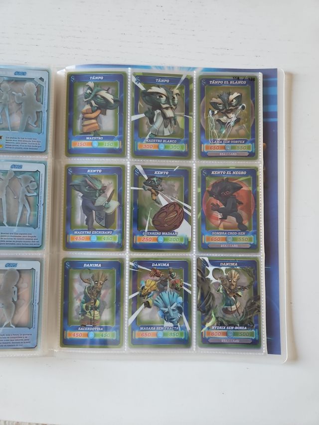 ALBUM DESAFIO CHAMPI0NS PANINI