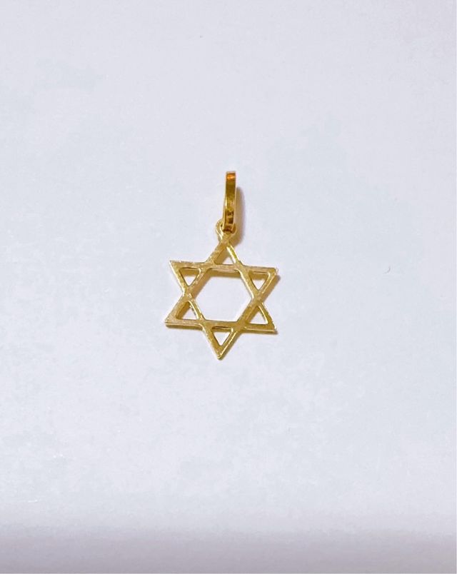 Ciondolo stella david in oro giallo 18kt 750