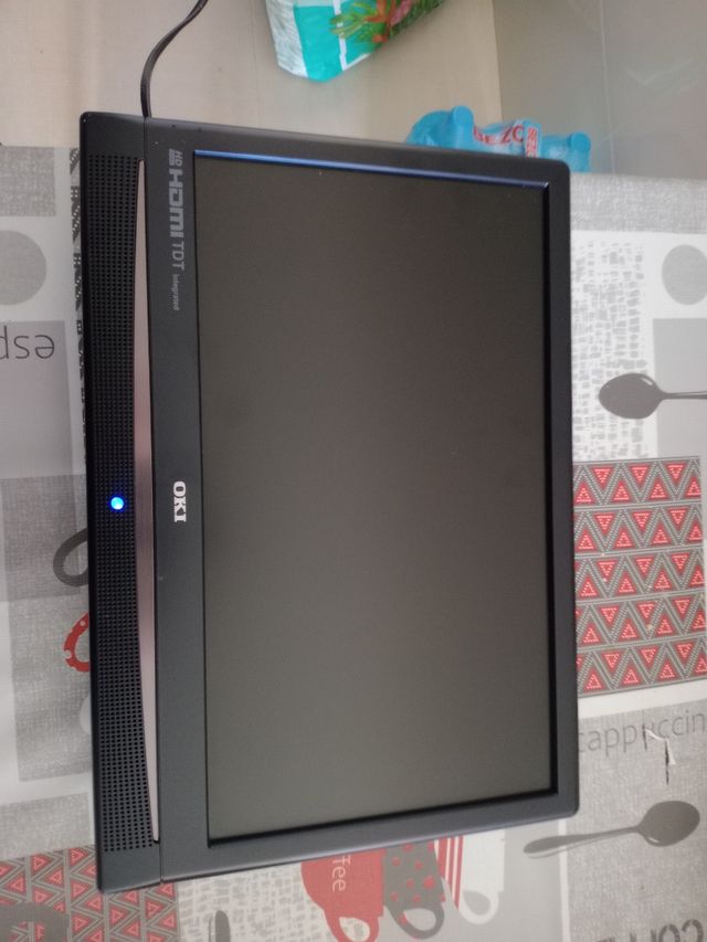 TV marca oki 16 pulgadas