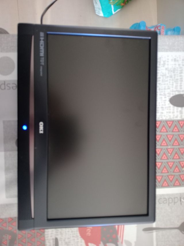 TV marca oki 16 pulgadas