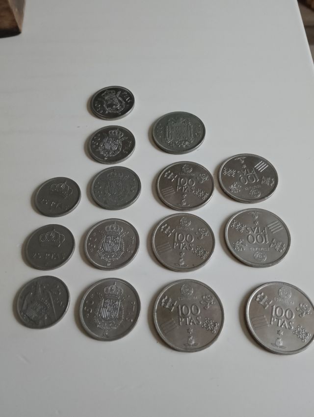 Lote de monedas de la pst