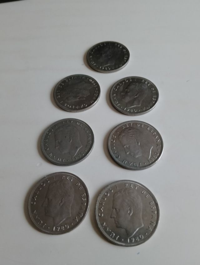 Lote de monedas de la pst