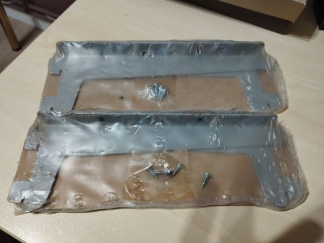 SUPPORTI PER LIBRERIE KENDEL