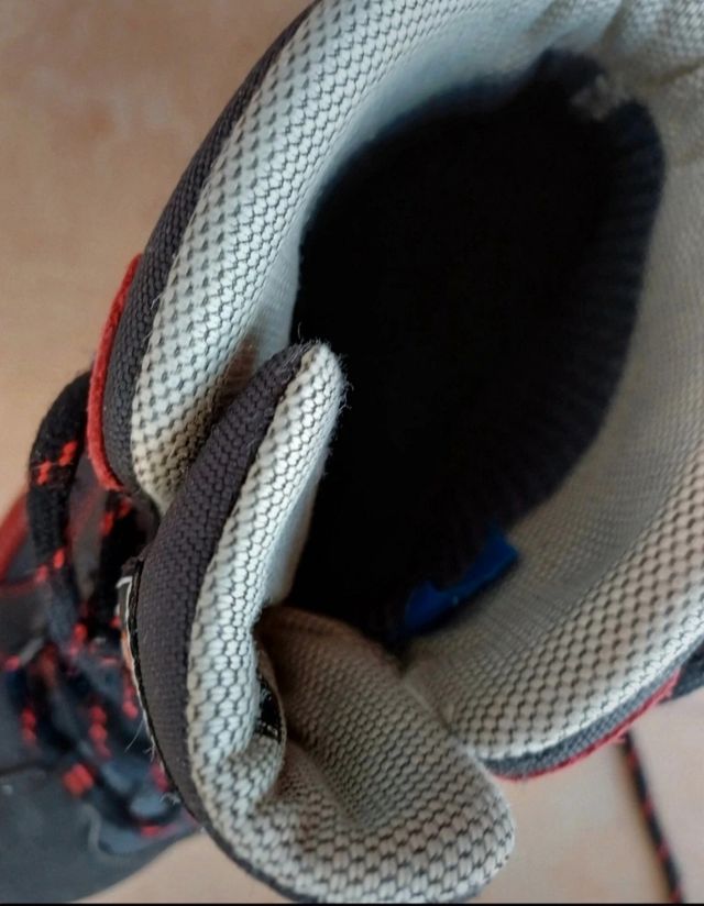 Scarponcini da trekking