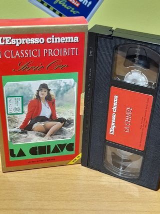 VIDEOCASSETTA VHS FILM EROTICO LA CHIAVE