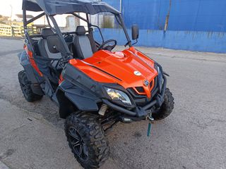Buggy cf moto 
