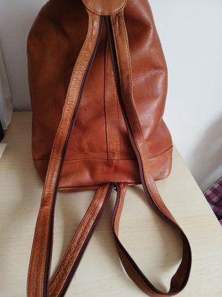 Bolso, mochila de piel